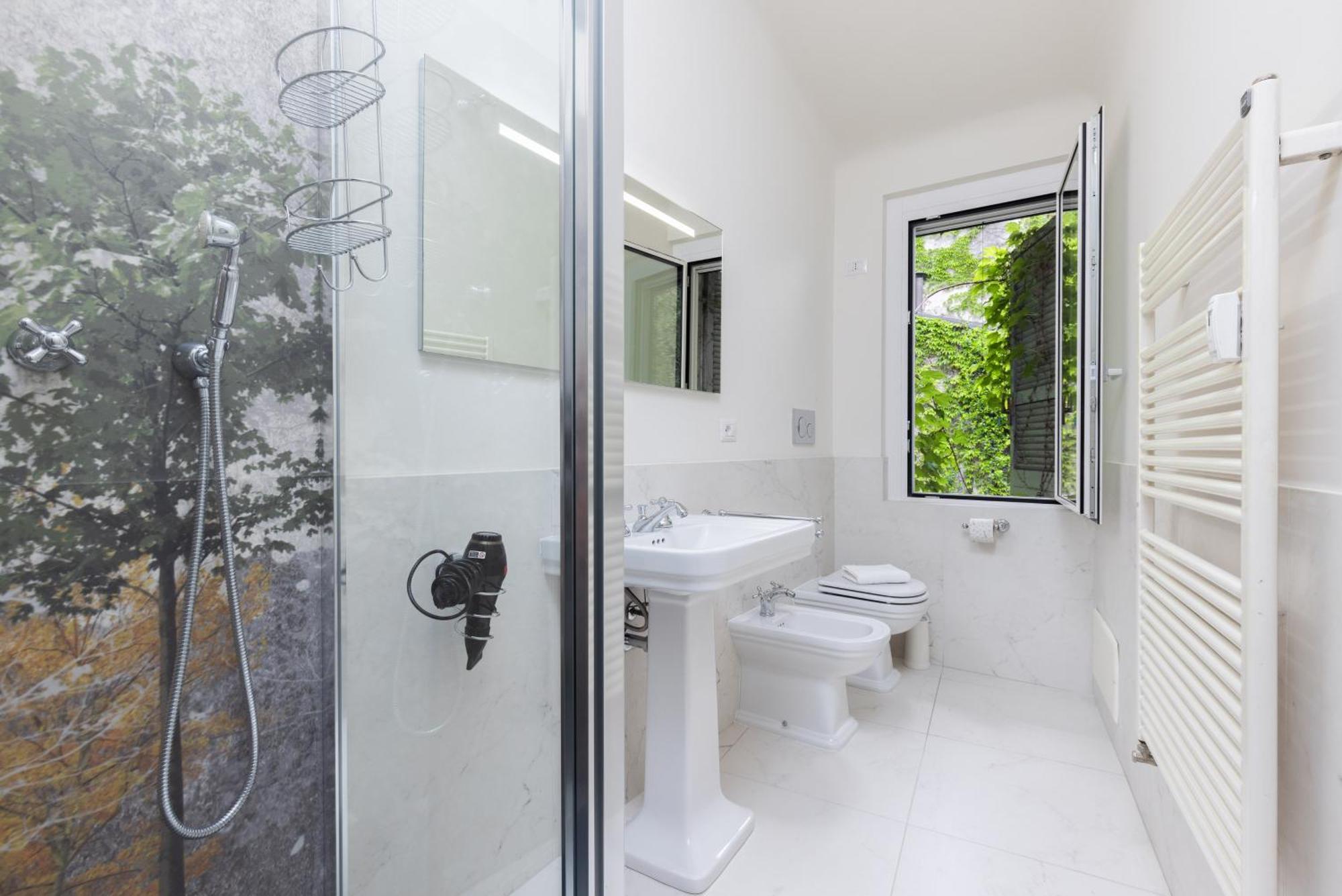 Living Uniqc Apartment - Duomo Milano Ngoại thất bức ảnh