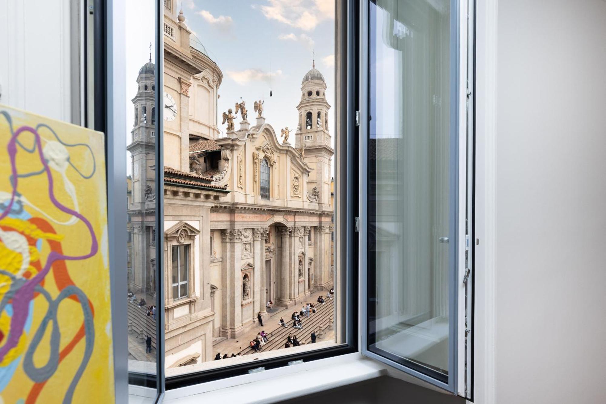 Living Uniqc Apartment - Duomo Milano Ngoại thất bức ảnh